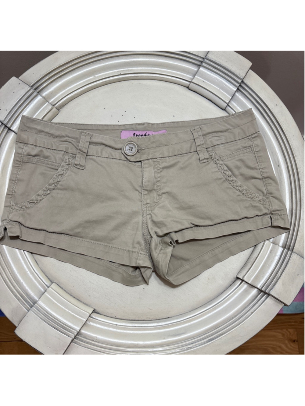 Free Style Revolution Khaki Shorts Size 7